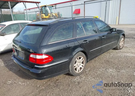 2004 Mercedes-Benz E 320 z USA, uszkodzony, nr VIN WDBUH65JX4A376718